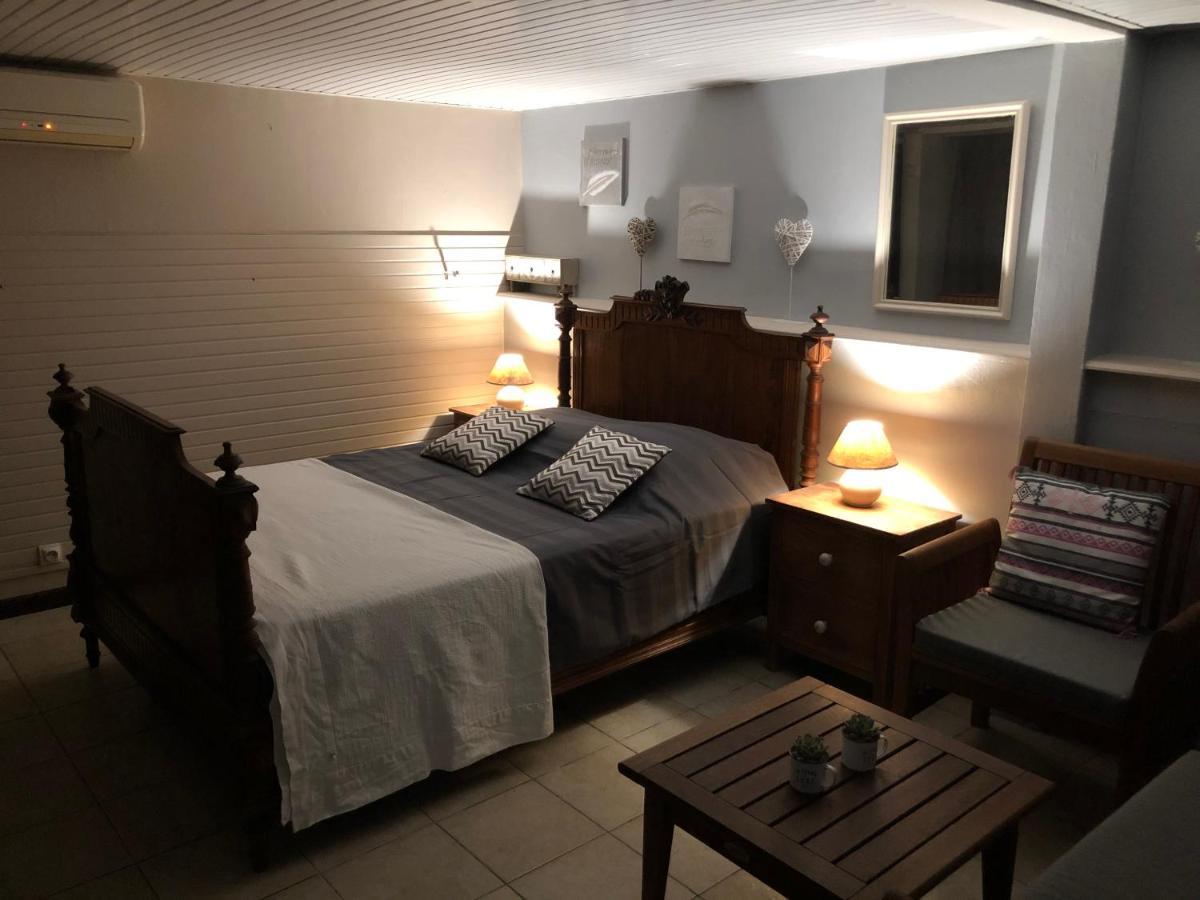 Ducharmoy Lodges Сейнт Клод Екстериор снимка